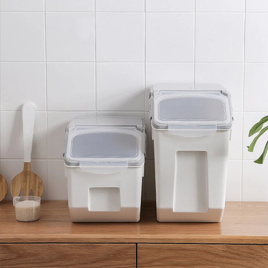 Food Storage Container Moistureproof Mothproof Roller Base Sealed Box Rice Cereal Pet Food Food Storage Box With Roller 15KG