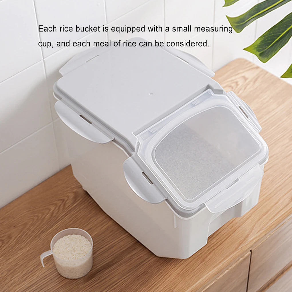 Food Storage Container Moistureproof Mothproof Roller Base Sealed Box Rice Cereal Pet Food Food Storage Box With Roller 15KG