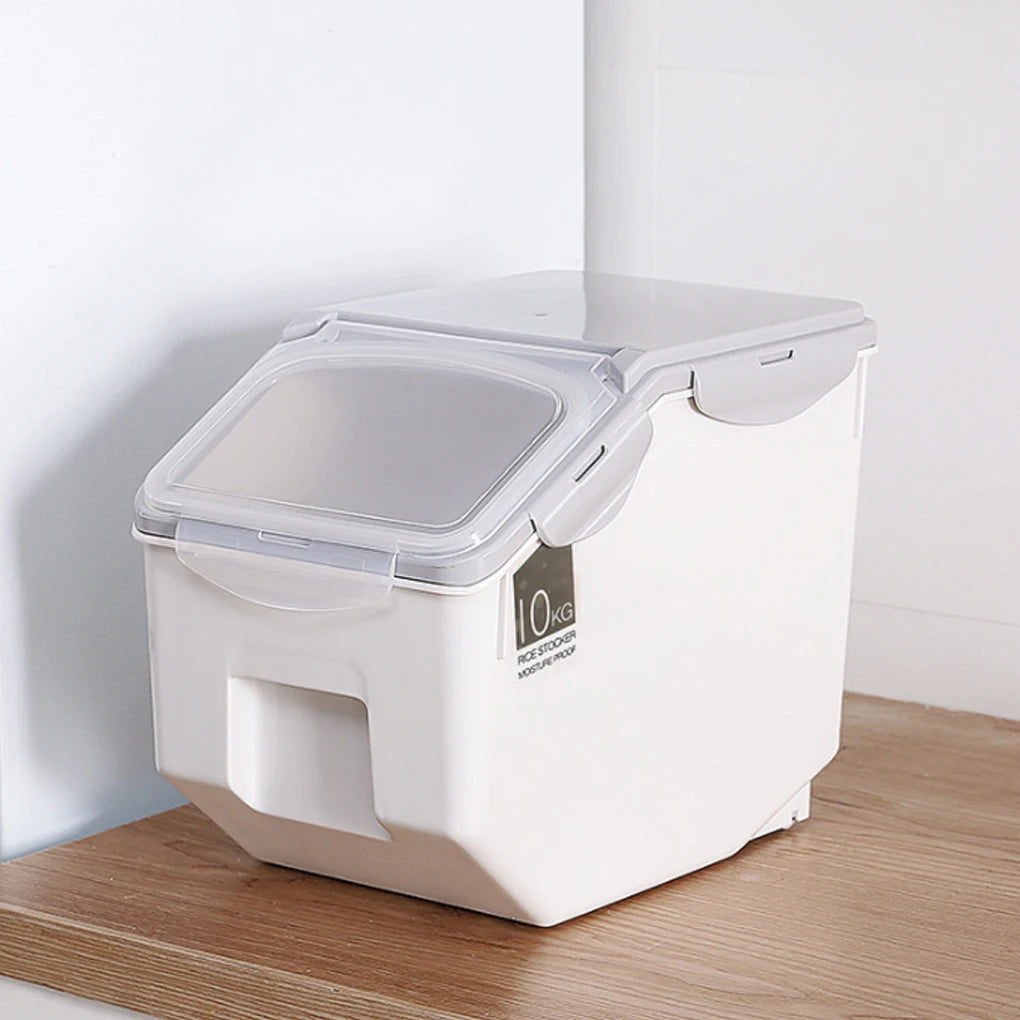 Food Storage Container Moistureproof Mothproof Roller Base Sealed Box Rice Cereal Pet Food Food Storage Box With Roller 15KG